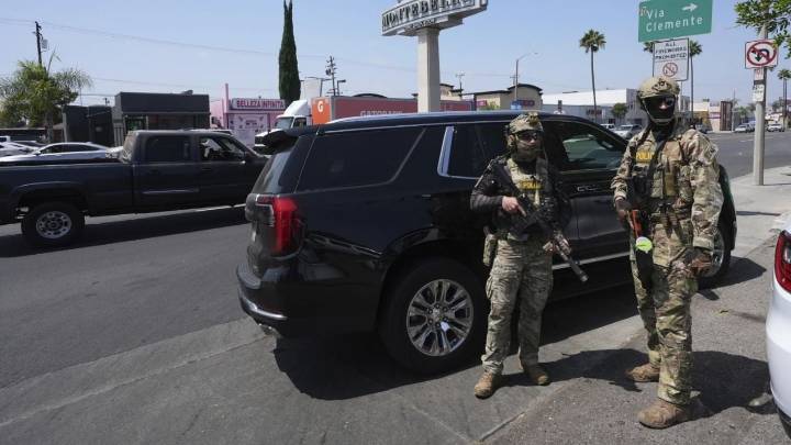 Corte Suprema levanta restricciones a las redadas migratorias en Los Ángeles