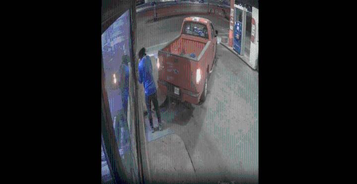Burglars use stolen truck to rip off doors at Memphis gas station: MPD
