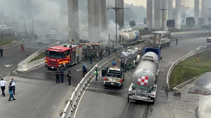 Muere chofer de la pipa que explotó en Iztapalapa; suman 19...