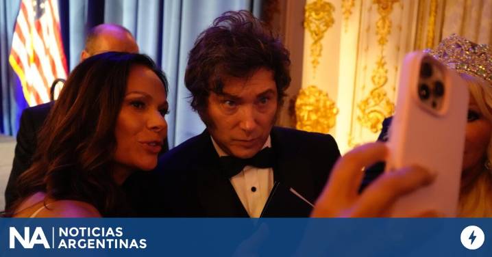 Javier Milei suspendió su viaje a Las Vegas y viaja solo a Los Ángeles tras el escándalo por los audios