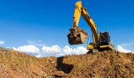 Día trágico en Canarias con tres fallecidos: uno de ellos murió al precipitarse con una retroexcavadora