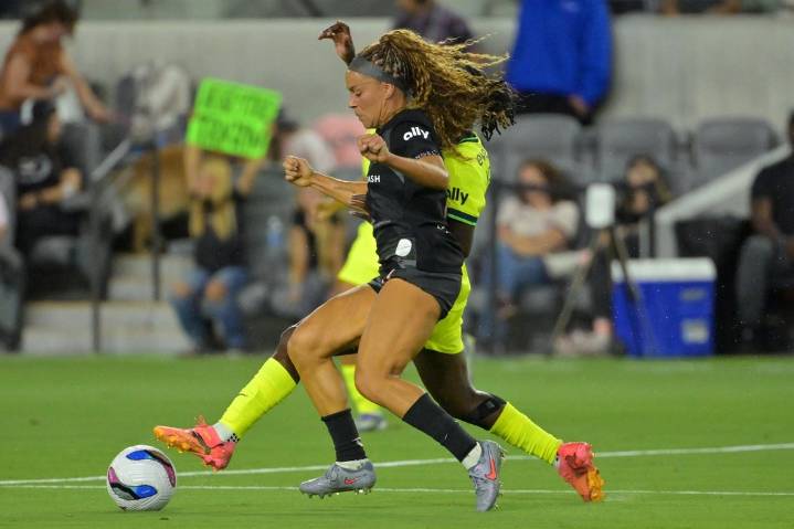 Deadspin | Spirit earn 2-2 draw vs. Angel City, extend unbeaten streak to nine