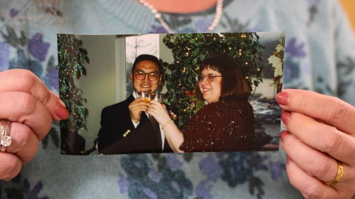 A decade after a man died in Lemon Creek Correctional Center, his widow wants to know what’s changed