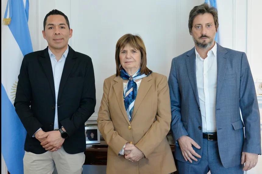 Monsalve fue a pedir por Medanito y terminó con un respaldo al protocolo antipiquete