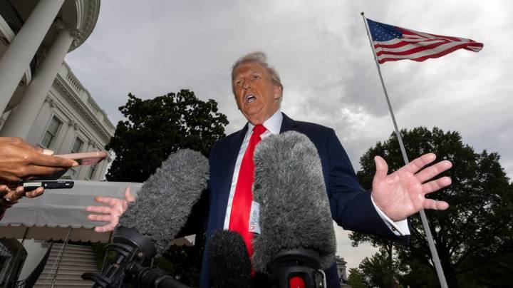 Trump signs order labeling antifa 'domestic terrorist organization'