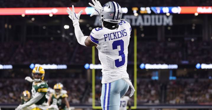 Cowboys vs. Packers Stock Report: Dak Prescott, George Pickens shine during tie