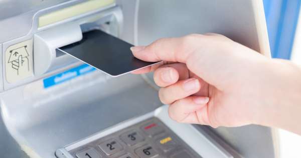 Alerta tarjetas de débito | Ninguna de estas personas podrá utilizarla hasta hacer un trámite obligatorio