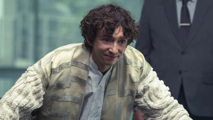 Alien: Earth's Star Offers Theory-Worthy Take On Boy Kavalier's Peter Pan Obsession And Overbearing Confidence