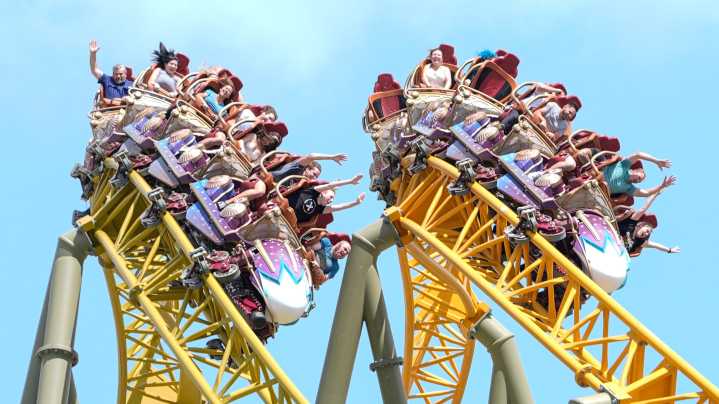What to know about rider safety after man died on Florida coaster