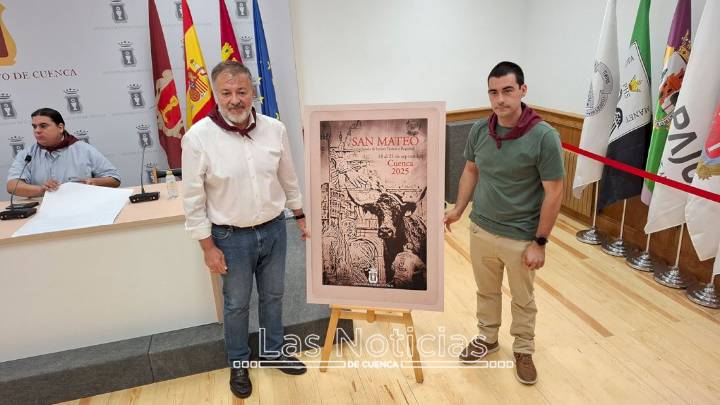 Una vaca como eje principal con el Casco de fondo protagoniza el cartel de San Mateo