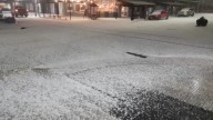 Una fuerte tormenta de granizo azotó a Necochea: los videos del fenómeno que sorprendió a los vecinos
