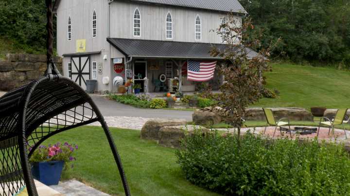 Things to do: Oktoberfest, Quarry Artisan Market and Dwight Yoakam