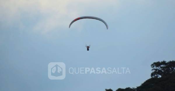 [ACTUALIZADO] Cuánto cuesta pasear en parapente en Salta