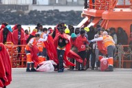 Canarias cifra en 4.898 los menores migrantes bajo tutela, pese a las derivaciones la Península