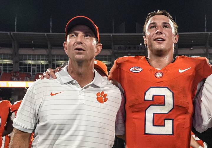 Deadspin | Georgia Tech aims for rare recent victory vs. No. 12 Clemson