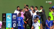¡Bronca en el final! Tarjeta roja a Christofer Gonzáles y discusión, tras partido de Sporting Cristal
