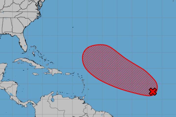 Hurricane center keeps chances high for an Atlantic tropical depression