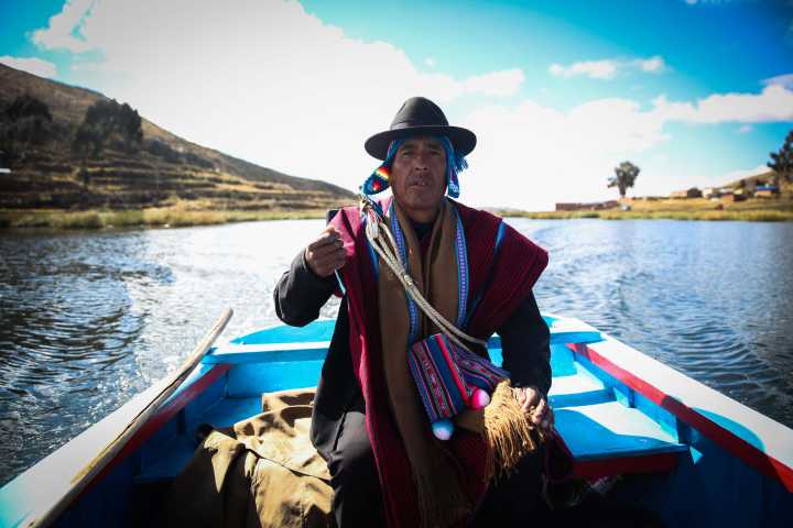 El llanto del Titicaca: Cómo el abandono y la contaminación están asfixiando al lago sagrado de Bolivia