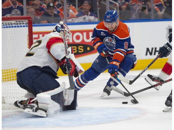 Vasily Podkolzin commits long-term to Edmonton Oilers