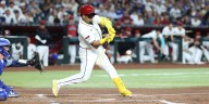 D-backs lose vs. Dodgers, miss chance to gain in Wild Card race