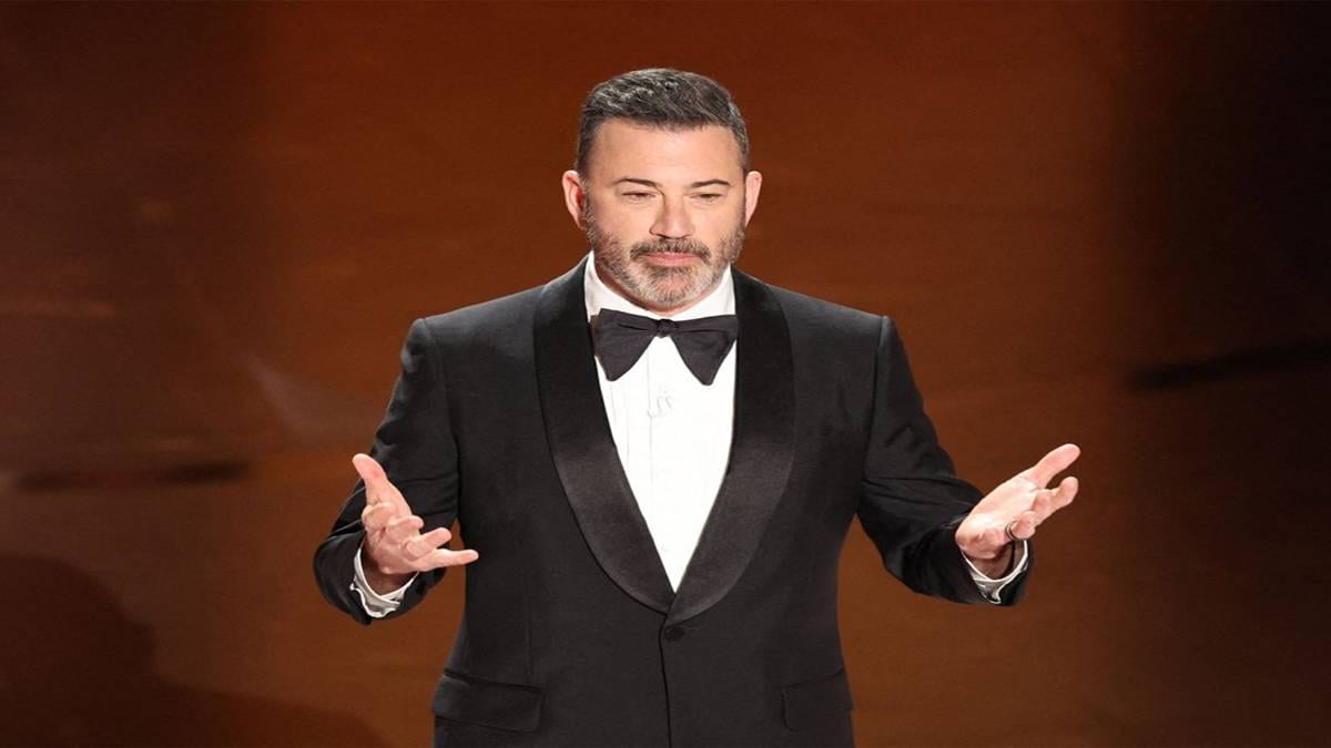 Jimmy Kimmel returns to standing ovation after suspension, defends free speech