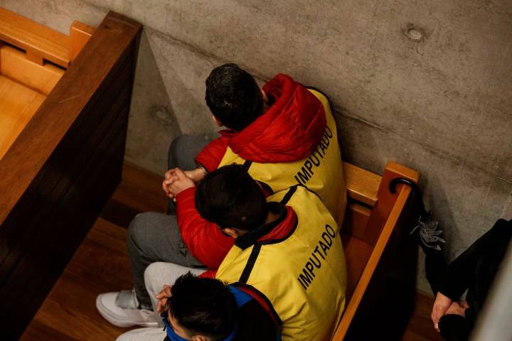 Primera condena en Chile por turbazos: seis adultos y cuatro menores reciben 160 años de cárcel en total