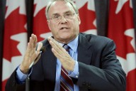 Hockey, political players react to death of Montreal Canadiens great Ken Dryden
