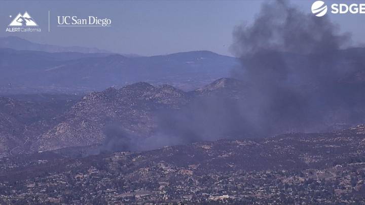 Lakeside-area wildfire forces evacuations
