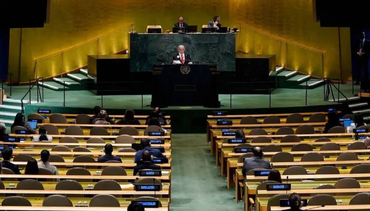 Aíslan a Netanyahu en la ONU; discurso contra Palestina