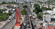 Con tráfico  y camiones lentos regresaron a clases en Hermosillo