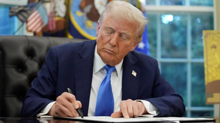 Trump’s New Visa Policy Inspires Mostly Sour Response From Tech Firms