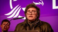 Javier Milei desplazó a “Lule” Menem y le da mayor lugar a Santiago Caputo en la estrategia electoral