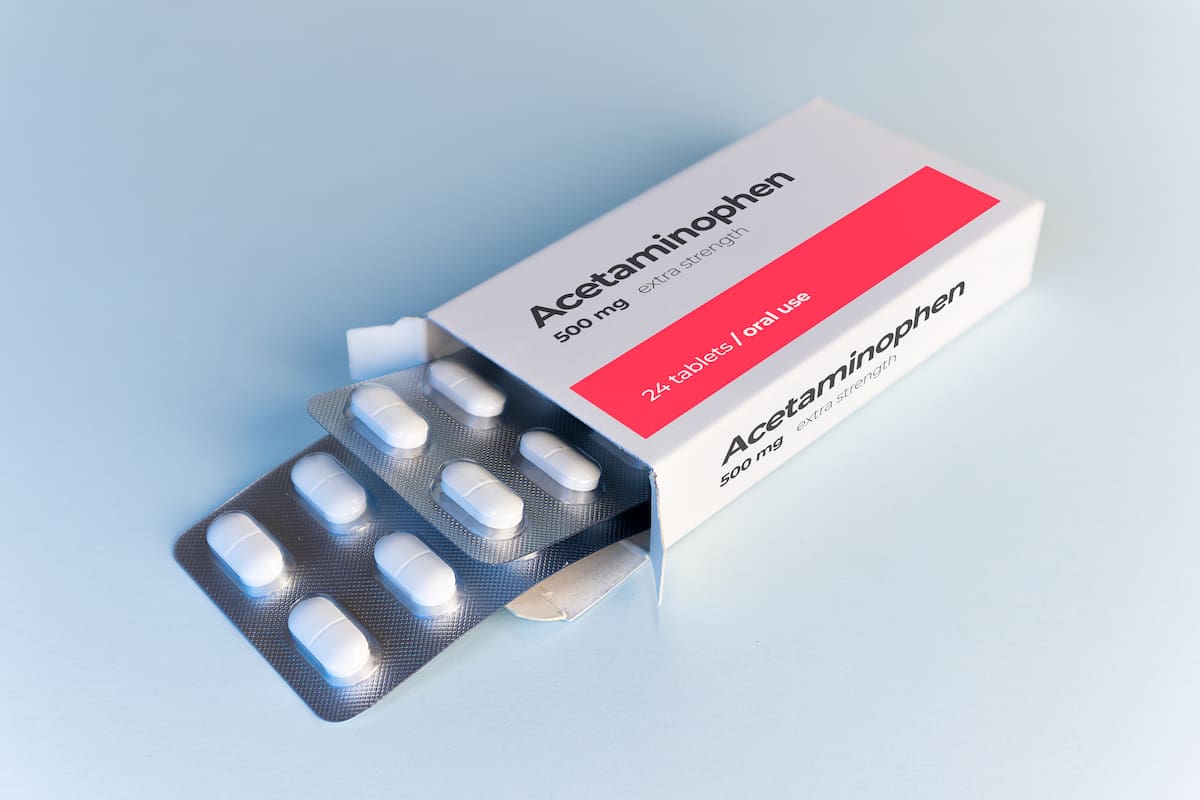 OMS: no hay evidencia de relación entre uso de acetaminofen y autismo, como aseguró Trump