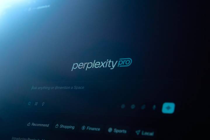 Así puedes tener acceso a ChatGPT 5 por un año gracias a Perplexity Pro