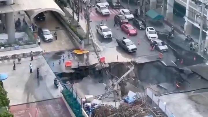 Bangkok hospital evacuated as massive sinkhole swallows truck