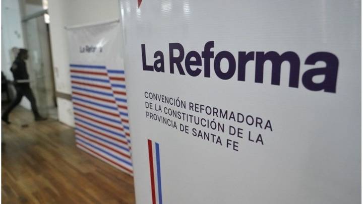 Lo que dejó la reforma: "La nueva Constitución de Santa Fe es más igualitaria pero también tiene aspectos preocupantes"