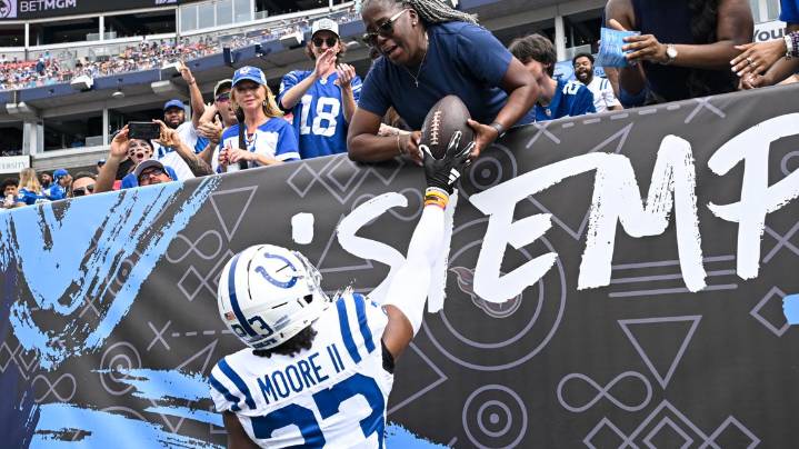 Colts rule out 3 starters for game vs. Rams
