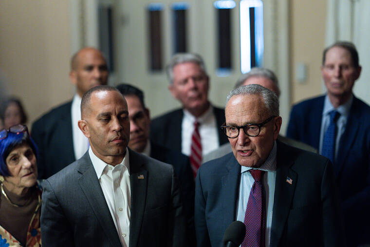 Trump to meet with congressional leaders, aides say, as shutdown deadline looms