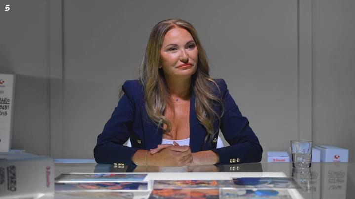 La exesposa de Ábalos, Carolina Perles, promete desvelar nuevos detalles de la vida del exministro