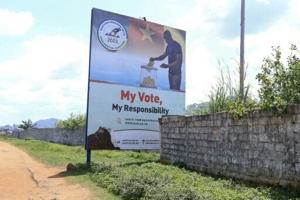 Incumbent absent as Cameroon presidential campaigning picks up