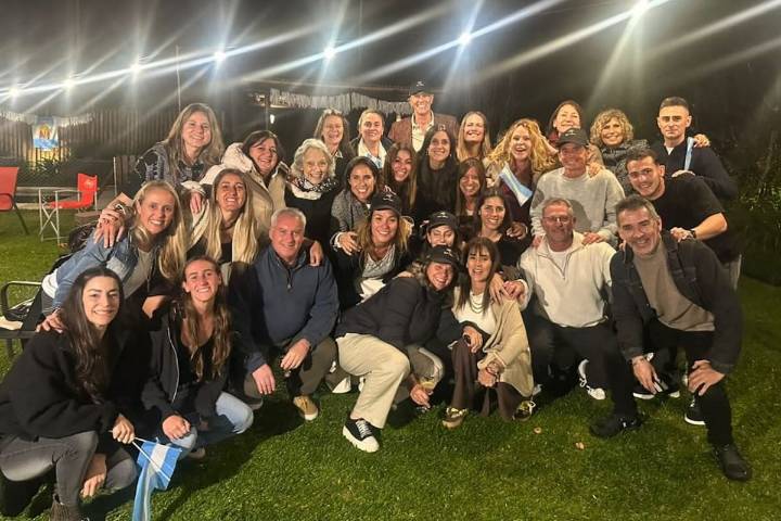 Leonas para siempre. El festejo íntimo, a 25 años de la primera medalla olímpica de un equipo eterno que marcó un quiebre