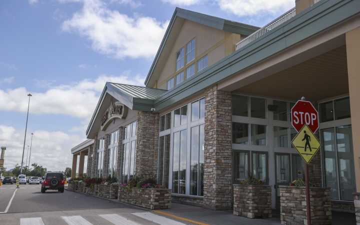 New sporting goods store to open at West Acres