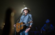 These country music stars are battling serious health issues in 2025