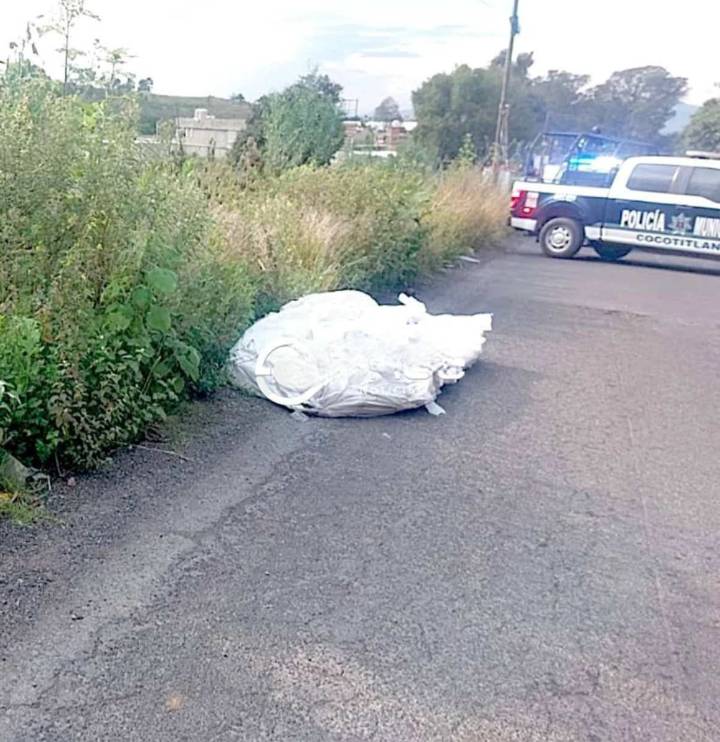 LOS CUERPOS DE LOS COLOMBIANOS B-KING Y REGIO CLOWN FUERON DEJADOS SOBRE LA CARRETERA MÉXICO – CUAUTLA