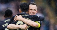 Lawrence Shankland sees Hearts solo act joined by supporting chorus but insists he never felt the burden
