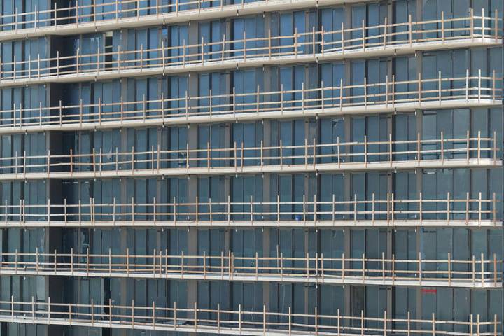 Letter: Tourists take undue toll on Hawaii water resources