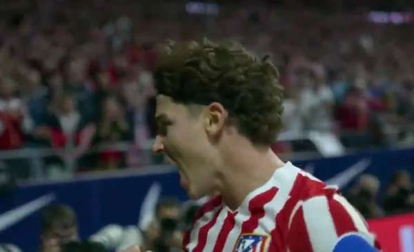 Video: el golazo de Julián Álvarez para Atlético Madrid luego del entredicho con Simeone
