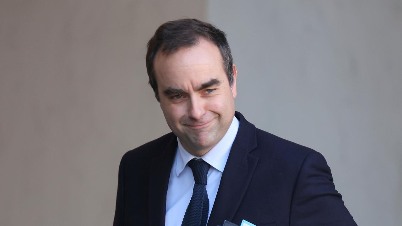 Macron appoints Defense Minister Lecornu as France's latest prime minister
