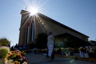 Gov. Tim Walz to call special session on gun laws after Minneapolis school shooting