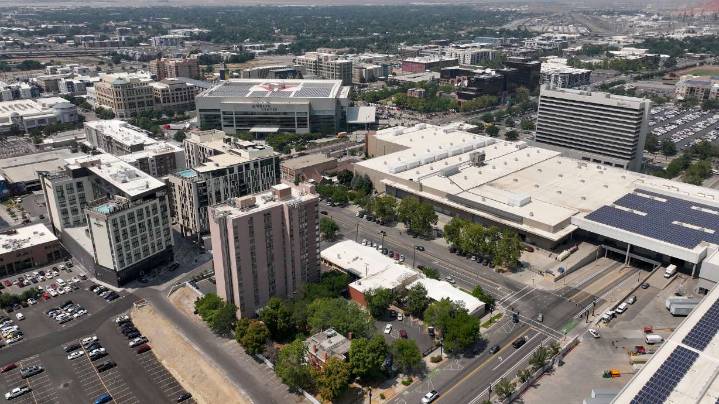 Local, global firms hired for downtown Salt Lake redesign. When will construction begin?